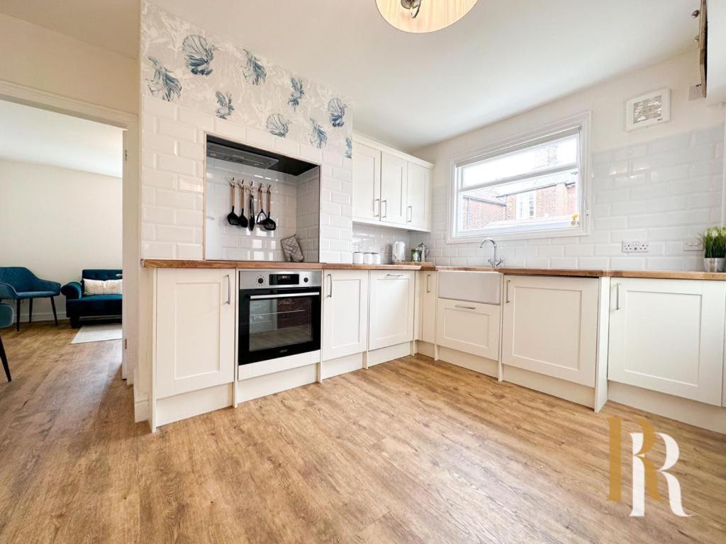 Fisherman'S Cottage - Harwich Breaks - Brand New - Long Stays Available Great Prices - Get In Touch For All Bookings - Cottage In Harwich - Beach Stay 외부 사진