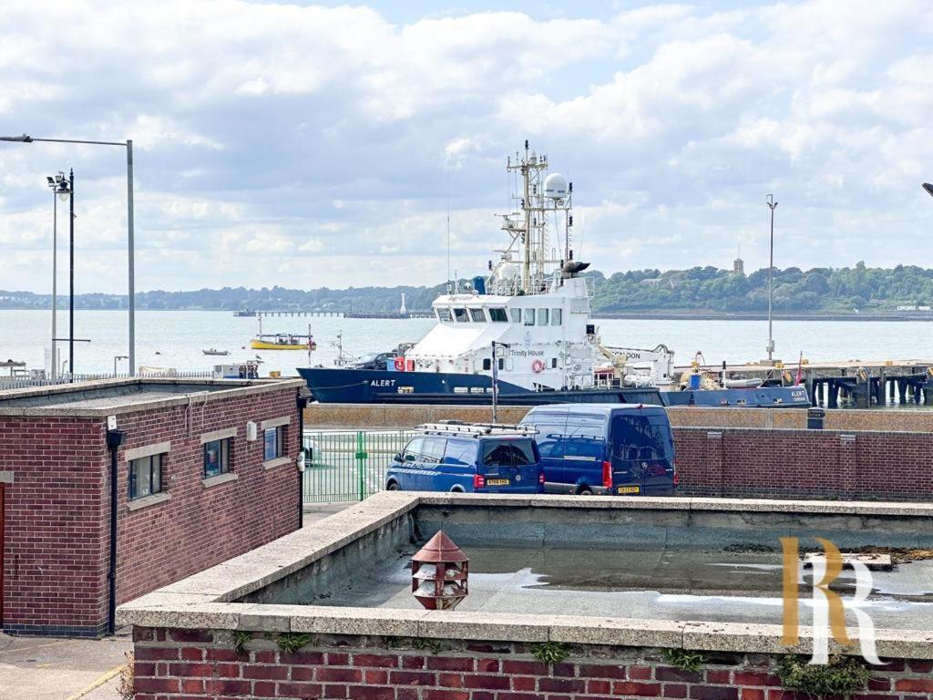 Fisherman'S Cottage - Harwich Breaks - Brand New - Long Stays Available Great Prices - Get In Touch For All Bookings - Cottage In Harwich - Beach Stay 외부 사진